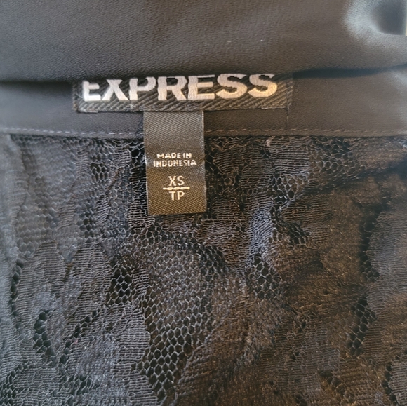 EXpress Lace two tone blouse and draw string back - Picture 3 of 10